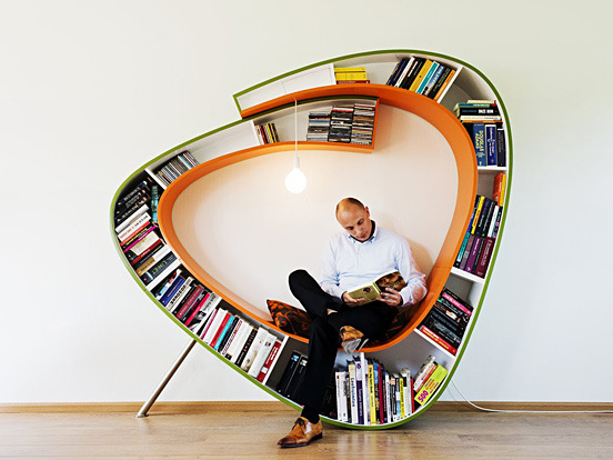 Bookworm-Chair-001.jpg